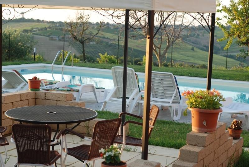 Agriturismo Al Rifugio Divino Belvedere Ostrense Extérieur photo